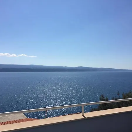 Mia * Lokva Rogoznica