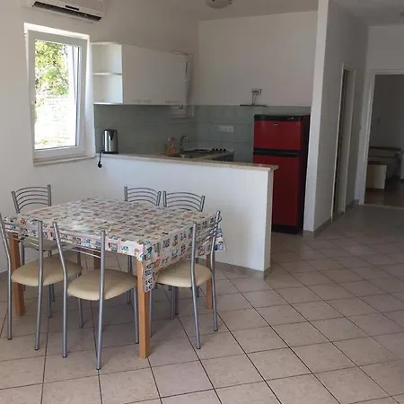 Mia Apartament Lokva Rogoznica
